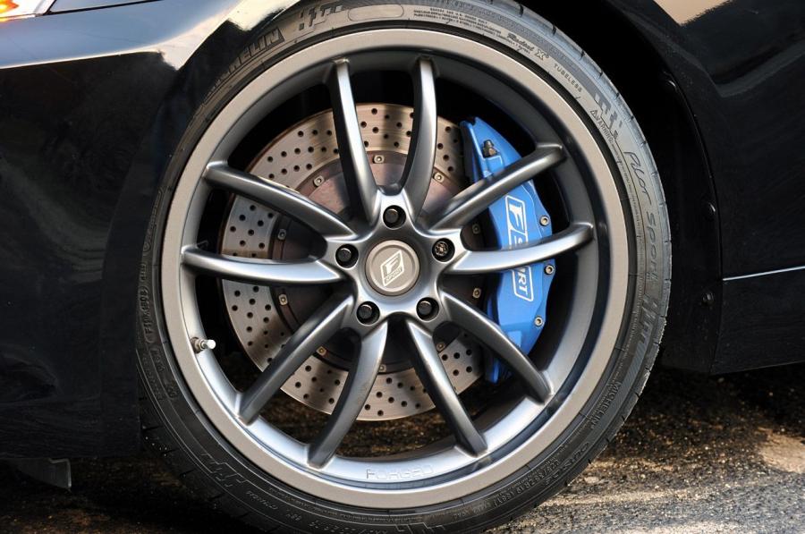  Lexus IS350C F-Sport 2010 года  (фото 32 из 36)